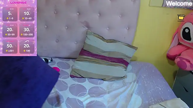 Sophiiee Gray online show from June 2026 02:38:01 PM