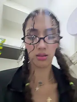 samantha rogers online show from March 2026 01:47:01 PM