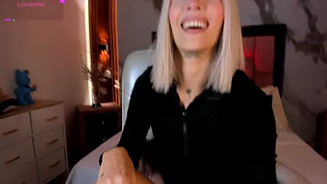 samantha rogers online show from April 2026 12:43:01 PM