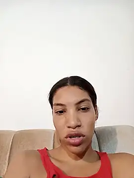 Snapshot of ginevere_20 chatting on May 2026 08:03:02 PM ginevere 20 online show from May 2026 08:03:02 PM