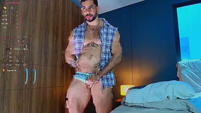 Snapshot of massimo_visconti chatting on June 2026 02:59:02 PM massimo visconti online show from June 2026 02:59:02 PM