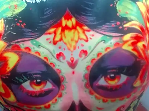 thalia perveertt online show from April 2026 05:46:02 PM