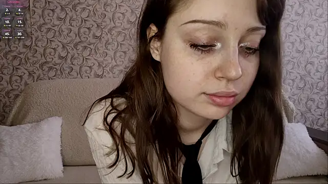 SofiaMoretti online show from May 2026 07:13:01 AM