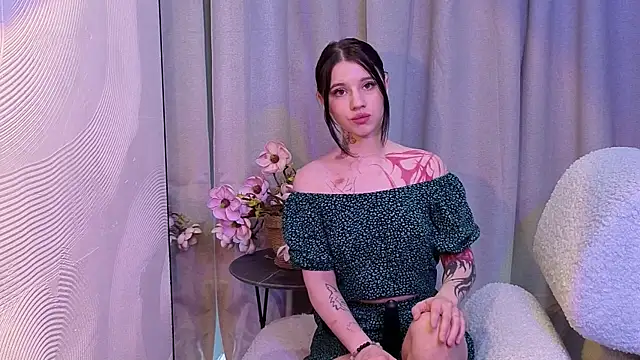 Snapshot of sugal_lady chatting on February 2026 10:37:02 AM sugal lady online show from February 2026 10:37:02 AM