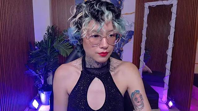 Lyra tay online show from July 2026 07:05:02 PM