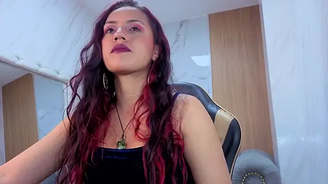 Lola roses tf online show from July 2026 08:11:01 PM