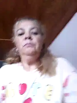 Snapshot of momismilf544 chatting on April 2026 02:53:02 PM momismilf544 online show from April 2026 02:53:02 PM
