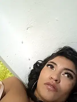 perla stone11 online show from April 2026 11:46:02 PM