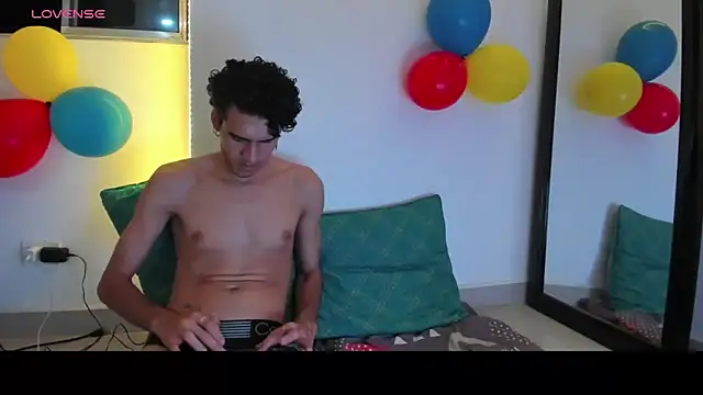 Jean And PaulXL online show from June 2026 12:59:01 AM