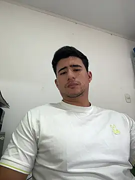 David-latinlover online show from April 2026 03:28:02 PM