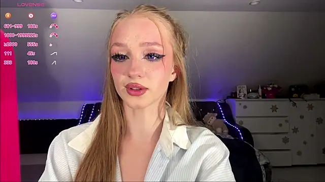 Anika Socutehe online show from July 2026 09:41:01 PM