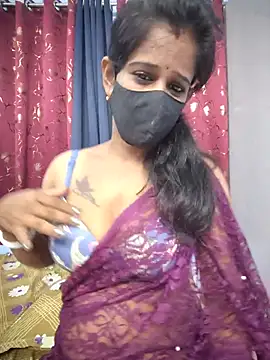 Snapshot of Tinaa_baby chatting on July 2026 03:08:02 AM Tinaa baby online show from July 2026 03:08:02 AM