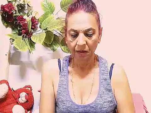 Snapshot of Hot_queen58 chatting on July 2026 06:49:02 AM Hot queen58 online show from July 2026 06:49:02 AM