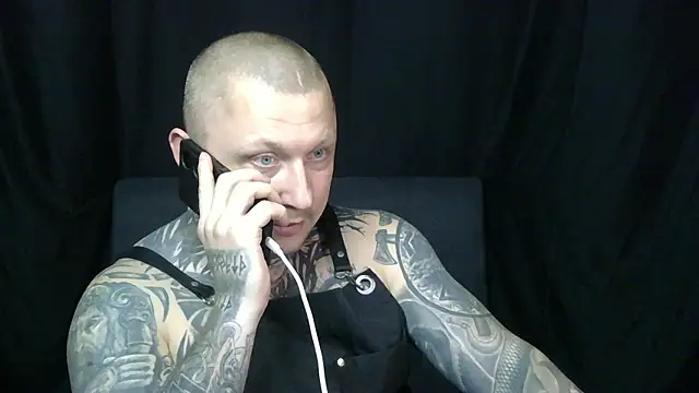 Snapshot of devilWithTats chatting on June 2026 09:12:02 AM devilWithTats online show from June 2026 09:12:02 AM