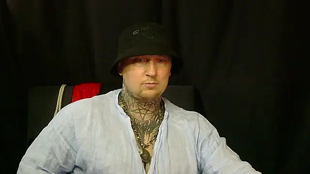 Snapshot of devilWithTats chatting on July 2026 01:58:01 PM devilWithTats online show from July 2026 01:58:01 PM
