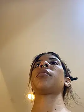 VioletaHills  online show from April 2026 01:07:01 PM