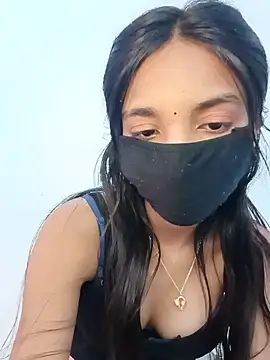 MidnightLoversX online show from May 2026 11:39:02 AM