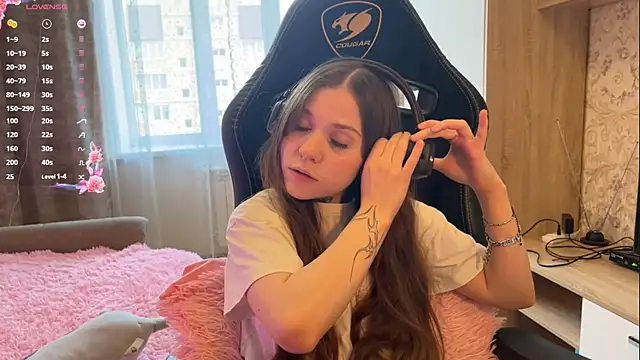 Silena bb online show from April 2026 12:39:01 PM