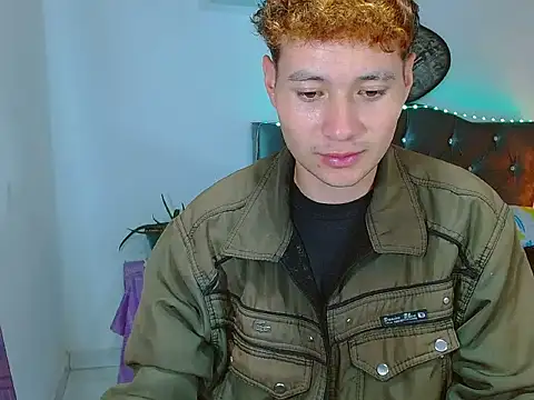  Santi2 online show from March 2026 09:49:02 PM