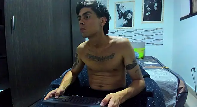 Daniel Rochax online show from March 2026 07:13:02 PM