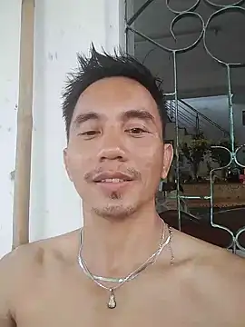 Snapshot of traiwe06 chatting on June 2026 11:29:02 PM traiwe06 online show from June 2026 11:29:02 PM