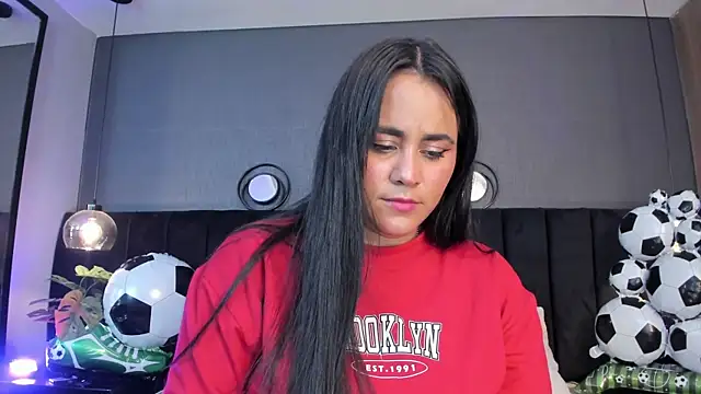 Snapshot of alejandra__garcia chatting on June 2026 03:38:01 AM alejandra garcia online show from June 2026 03:38:01 AM