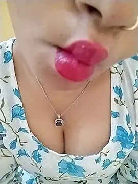 Snapshot of Bhawika-Kashap chatting on May 2026 06:40:02 AM Bhawika-Kashap online show from May 2026 06:40:02 AM