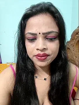 Beauty-3 online show from May 2026 10:29:01 PM