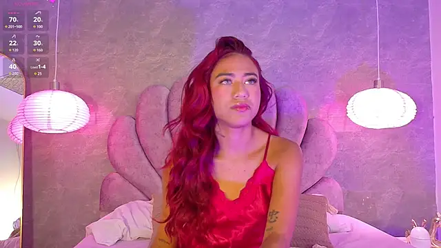 Snapshot of Bella-Sanders chatting on July 2026 11:15:01 AM Bella-Sanders online show from July 2026 11:15:01 AM