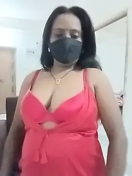 misti-boudii online show from July 2026 02:45:01 PM