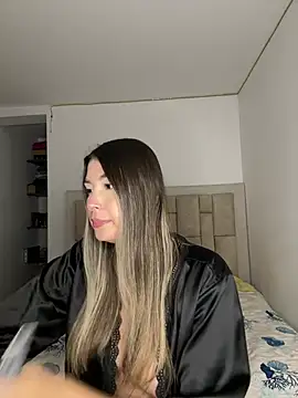 Snapshot of Julie_Rosse chatting on July 2026 04:26:01 AM Julie Rosse online show from July 2026 04:26:01 AM