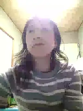 Snapshot of mako7612 chatting on May 2026 02:44:02 PM mako7612 online show from May 2026 02:44:02 PM
