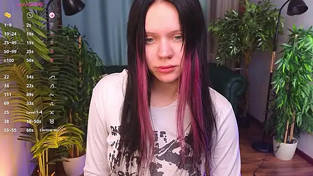 kittenlolla online show from March 2026 05:40:02 AM