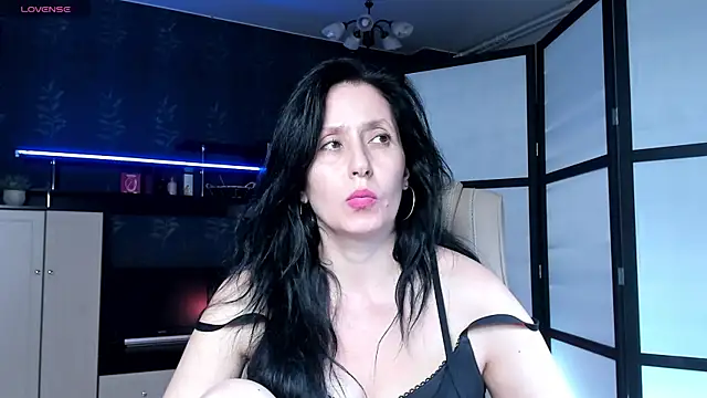 Lucky Milf online show from July 2026 08:13:02 PM