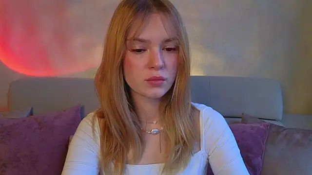 cyberl0ve  online show from March 2026 03:15:02 PM