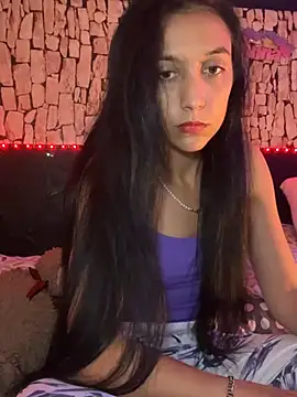 anamaria04 online show from May 2026 08:58:02 PM