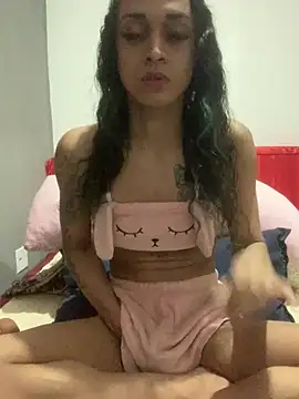 YasmimMayers online show from July 2026 10:01:02 PM