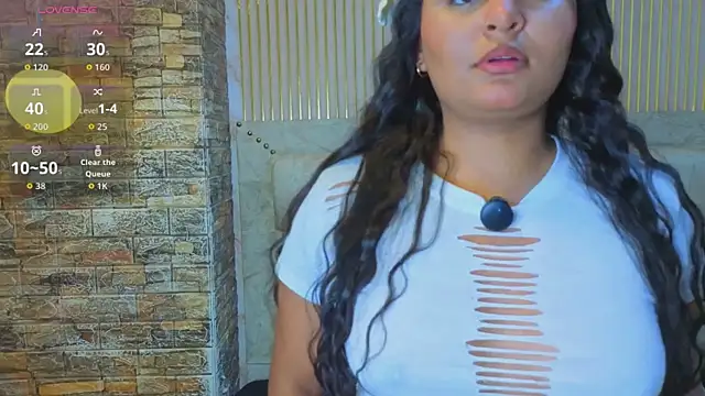 amarahanks11 online show from March 2026 08:13:02 PM