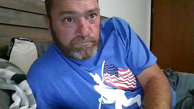 Snapshot of Beaededpainter chatting on July 2026 01:13:01 AM Beaededpainter online show from July 2026 01:13:01 AM