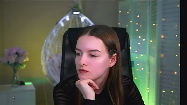 KellieBanshe online show from May 2026 12:22:02 PM