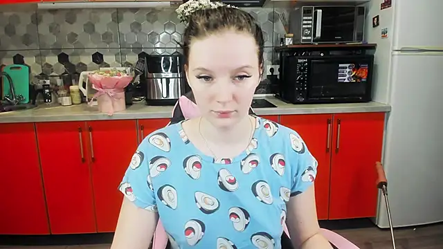 Mary Blu online show from February 2025 07:53:02 PM