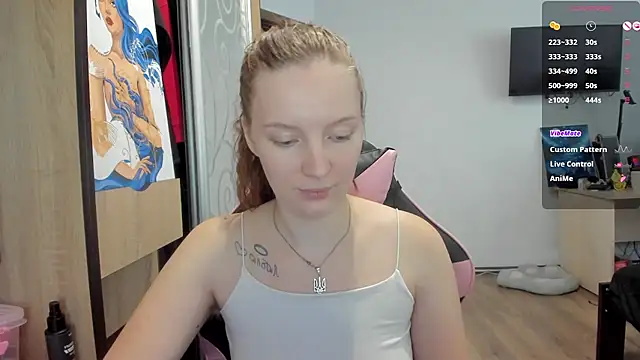 Mary Blu online show from October 2025 09:06:02 AM