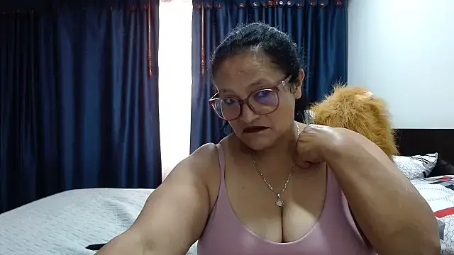 Snapshot of _BellaNocturna chatting on July 2026 07:15:02 PM BellaNocturna online show from July 2026 07:15:02 PM