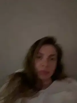 Luna2547 online show from March 2026 06:19:02 PM