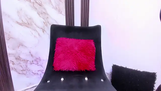 Nina vegas online show from May 2026 01:39:02 PM