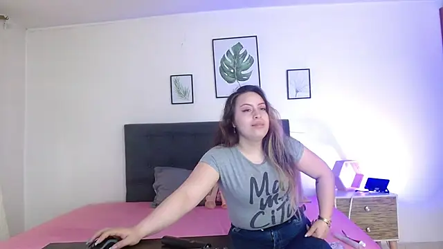Snapshot of samanthachop chatting on June 2026 02:30:02 PM samanthachop online show from June 2026 02:30:02 PM