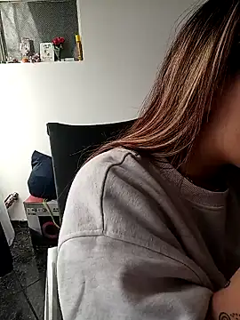 Baby Pink Love online show from March 2026 12:12:02 PM