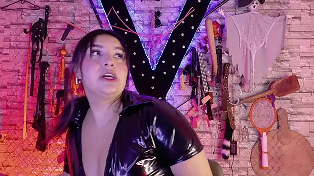 Alejandra BDSM   online show from May 2026 01:30:01 PM
