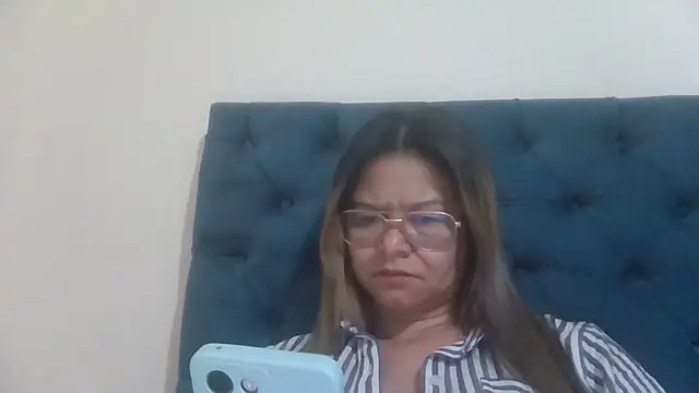 Jiwon Han online show from March 2026 03:56:01 AM