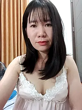 Snapshot of Bondgirl_9 chatting on July 2026 06:35:02 PM Bondgirl 9 online show from July 2026 06:35:02 PM